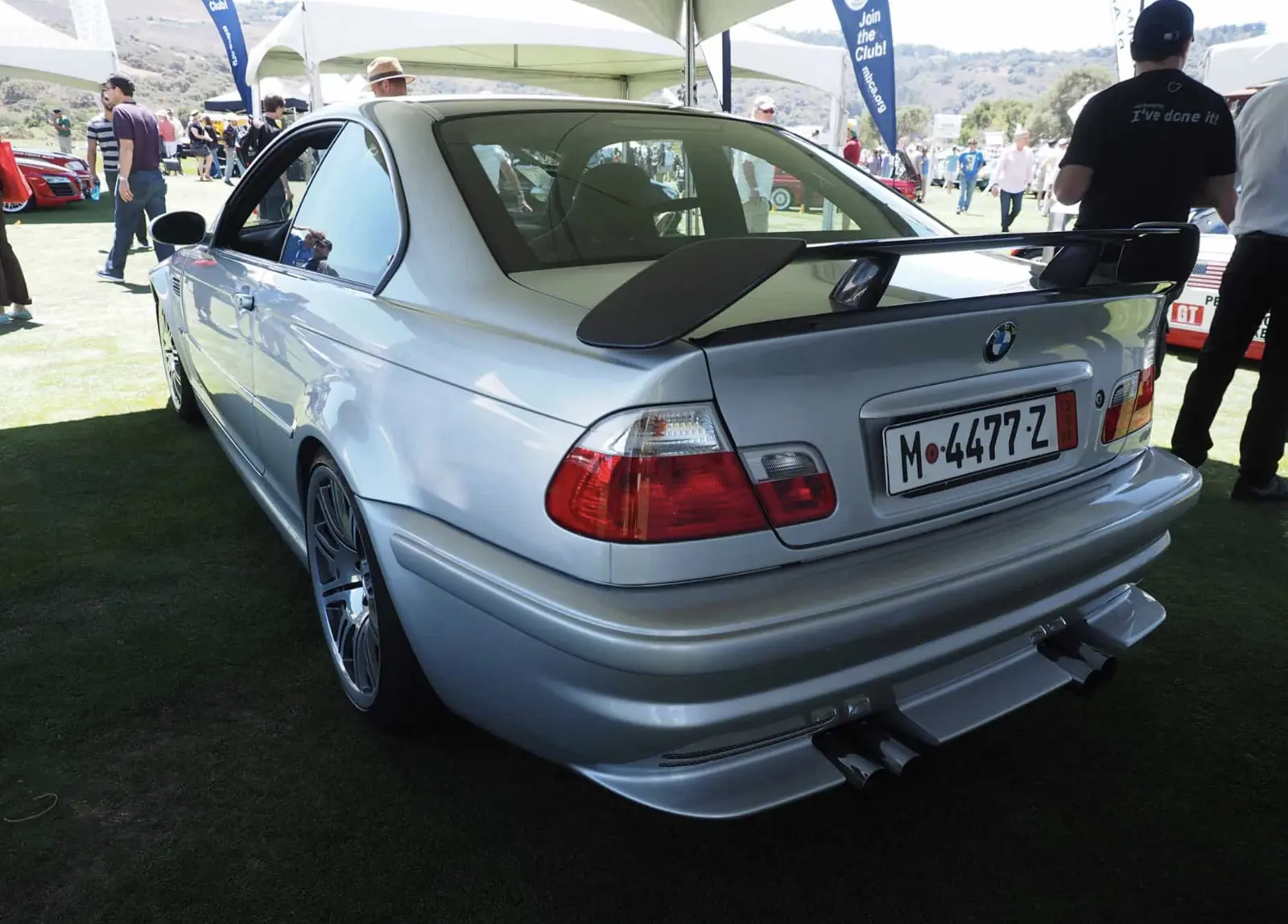 سيارة BMW E46 M3 GTR Strassenversion تعد من أندر سيارات M على الإطلاق، 10 وحدات فقط بمحرك V8 بقوة 380 حصان