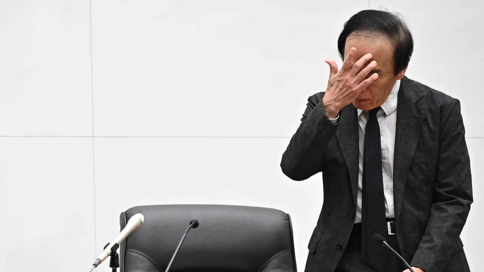 محافظ «المركزي الياباني» كازو أويدا بعد اجتماع السياسة النقدية بمقر البنك في العاصمة طوكيو يوم 20 سبتمبر 2024.