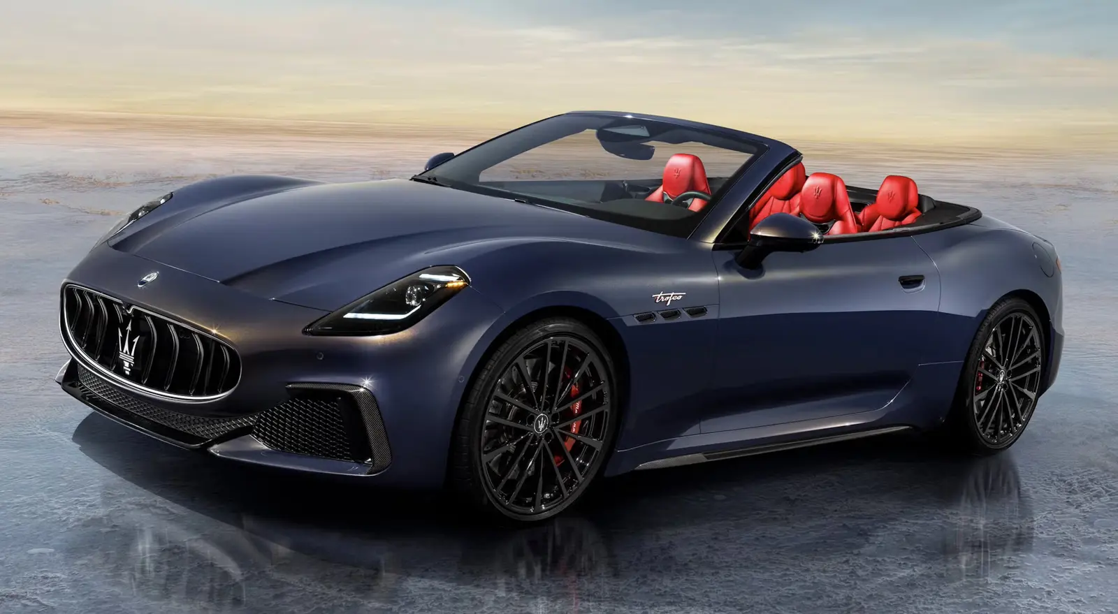 سيارة 2025 Maserati Grancabrio